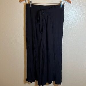 Exhilaration Black Crop Pant and Shorts Combo